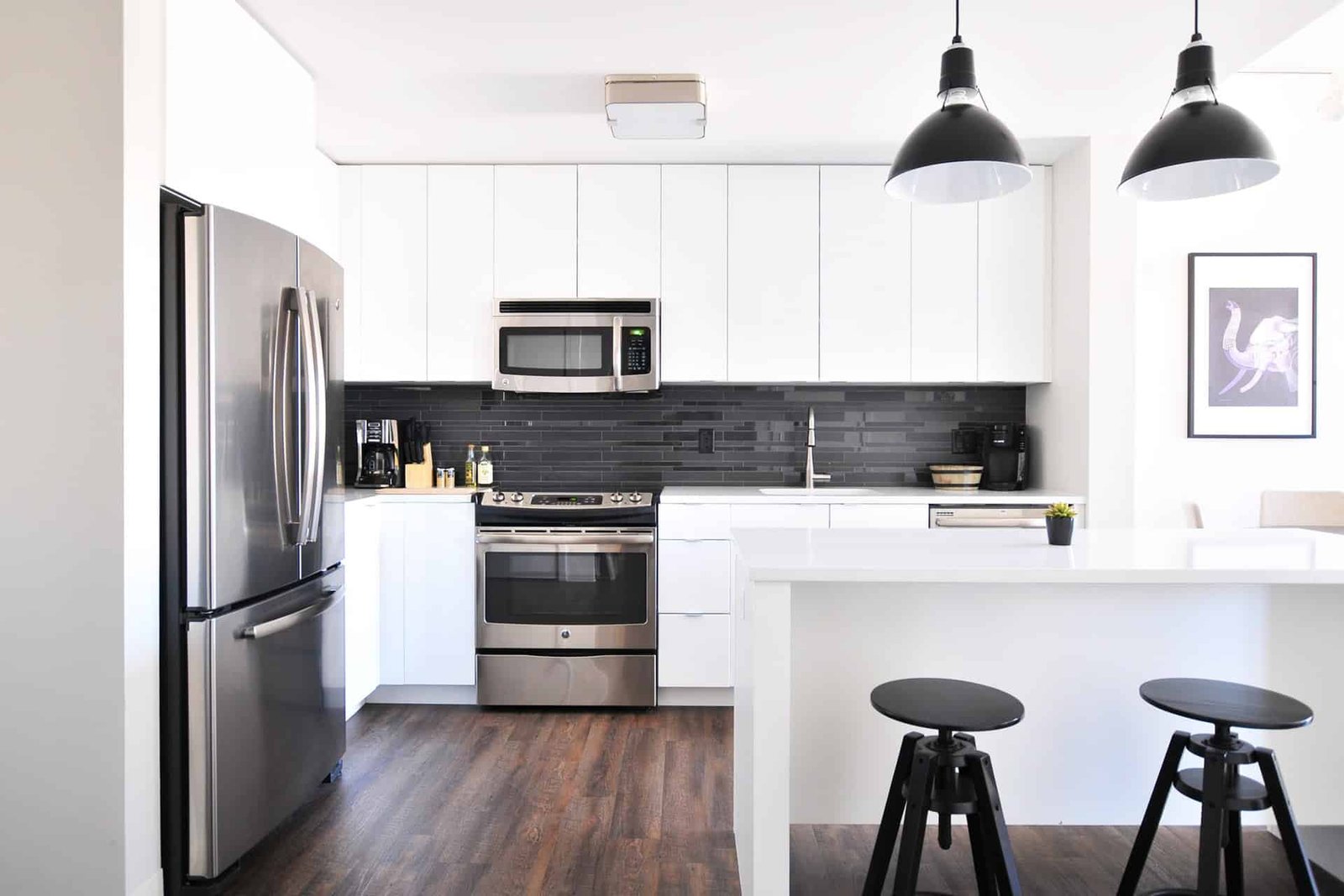 Introducing: a lofty new look for smart lighting Introducing: a lofty new look for smart lighting
